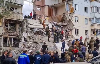 У обрушившегося дома в Белгороде рухнула крыша